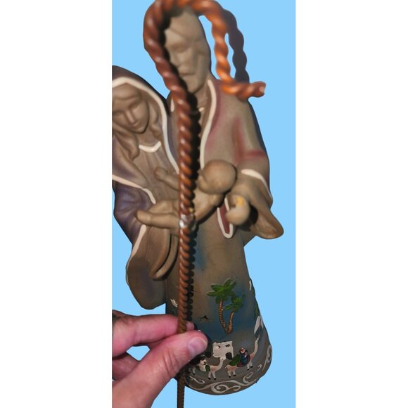 Hand-Painted Ceramic Nativity Scene Figurine With Shepherds & Holy Family - Picture 2 of 12